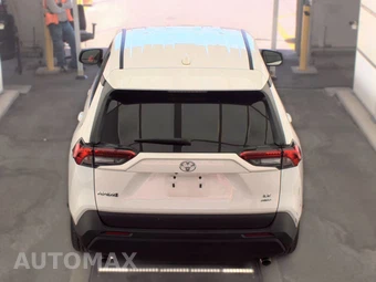 2025 Toyota RAV4 LE - miniatura 5