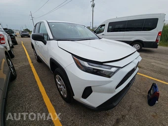 2025 Toyota RAV4 LE - miniatura 3