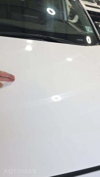 2025 Toyota RAV4 LE - miniatura 19