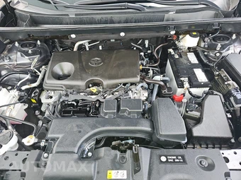 2025 Toyota RAV4 LE - miniatura 15