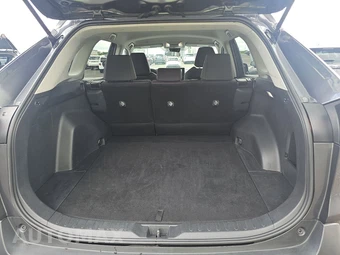 2025 Toyota RAV4 LE - miniatura 16