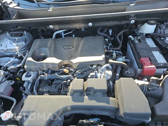 2025 Toyota RAV4 LE - miniatura 15