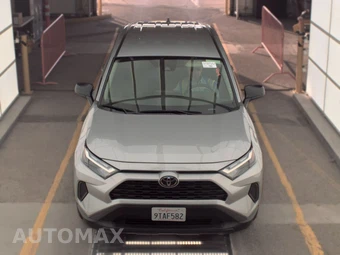 2025 Toyota RAV4 LE - miniatura 2