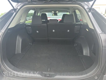 2025 Toyota RAV4 LE - miniatura 16