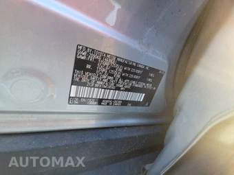 2025 Toyota RAV4 LE - miniatura 14