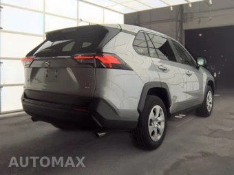 2025 Toyota RAV4 LE - miniatura 4