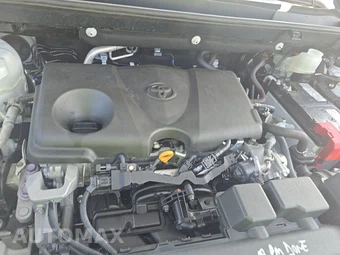2025 Toyota RAV4 LE - miniatura 15