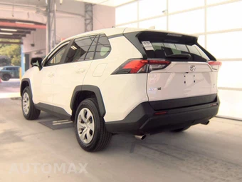 2025 Toyota RAV4 LE - miniatura 6
