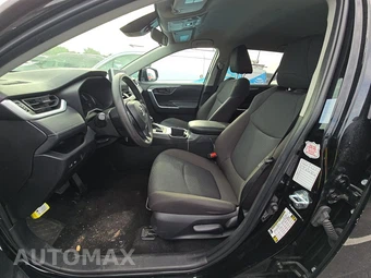 2025 Toyota RAV4 LE - miniatura 7
