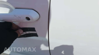 2025 Toyota RAV4 LE - miniatura 25