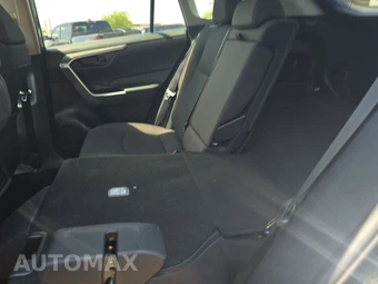 2025 Toyota RAV4 LE – miniatura 13