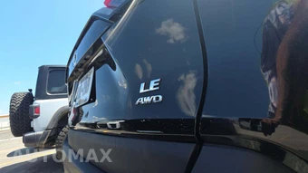 2025 Toyota RAV4 LE – miniatura 25