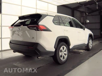 2025 Toyota RAV4 LE - miniatura 4