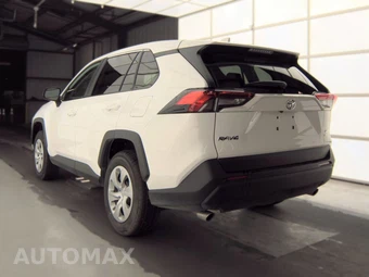 2025 Toyota RAV4 LE - miniatura 6