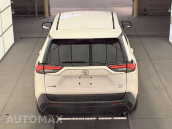 2025 Toyota RAV4 LE - miniatura 5