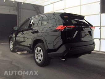 2025 Toyota RAV4 LE - miniatura 6