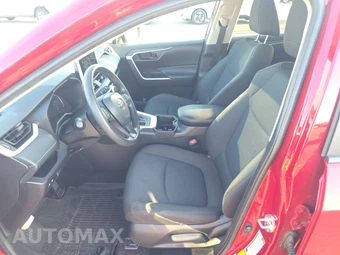 2025 Toyota RAV4 LE - miniatura 7