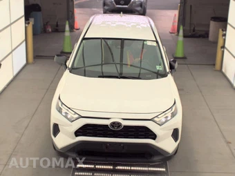 2025 Toyota RAV4 LE - miniatura 2