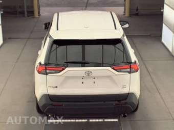2025 Toyota RAV4 LE - miniatura 5