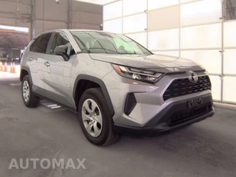 2025 Toyota RAV4 LE - miniatura 3