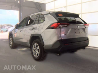 2025 Toyota RAV4 LE - miniatura 6
