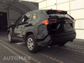 2025 Toyota RAV4 LE - miniatura 6