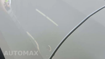 2025 Toyota RAV4 LE - miniatura 26