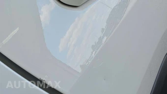 2025 Toyota RAV4 LE - miniatura 27