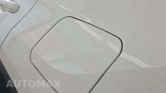2025 Toyota RAV4 LE - miniatura 29