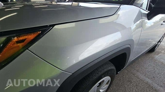 2025 Toyota RAV4 LE - miniatura 21