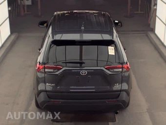 2025 Toyota RAV4 LE - miniatura 5