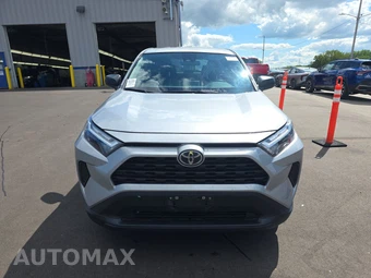2025 Toyota RAV4 LE - miniatura 2