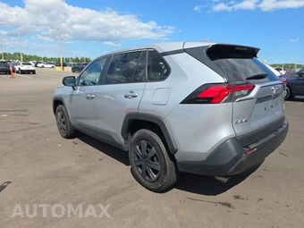 2025 Toyota RAV4 LE - miniatura 6