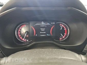 2025 Toyota RAV4 LE - miniatura 12