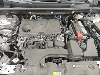 2025 Toyota RAV4 LE - miniatura 15