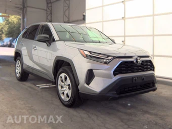 2025 Toyota RAV4 LE - miniatura 3