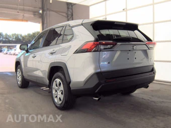 2025 Toyota RAV4 LE - miniatura 6