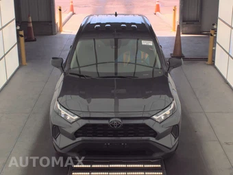 2025 Toyota RAV4 LE - miniatura 2