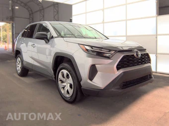 2025 Toyota RAV4 LE - miniatura 3