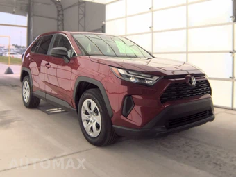 2025 Toyota RAV4 LE - miniatura 3