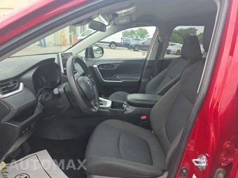 2025 Toyota RAV4 LE - miniatura 7