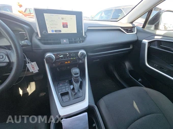 2025 Toyota RAV4 LE - miniatura 11