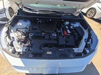 2025 Toyota RAV4 LE - miniatura 24