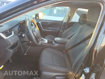 2025 Toyota RAV4 LE - miniatura 7