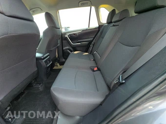 2025 Toyota RAV4 LE - miniatura 13