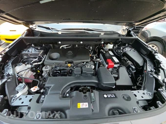 2025 Toyota RAV4 LE - miniatura 15