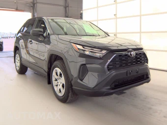 2025 Toyota RAV4 LE - miniatura 3