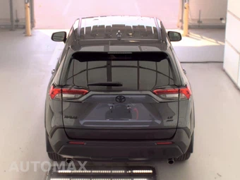 2025 Toyota RAV4 LE - miniatura 5