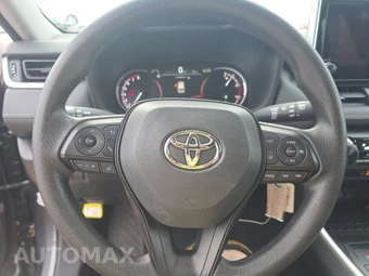 2025 Toyota RAV4 LE - miniatura 10