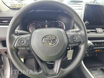 2025 Toyota RAV4 LE - miniatura 10